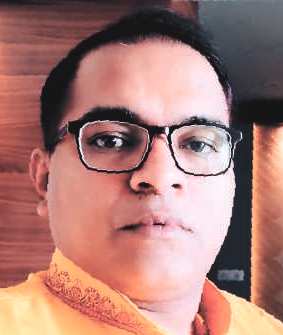 Dr. Lokesh Goyal