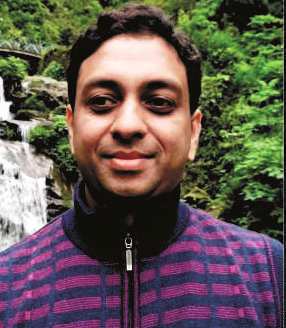 Dr. Manish  Agarwal